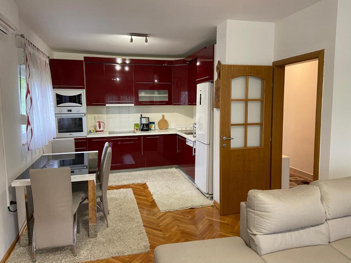 מוסטר Guest House Ivano מראה חיצוני תמונה