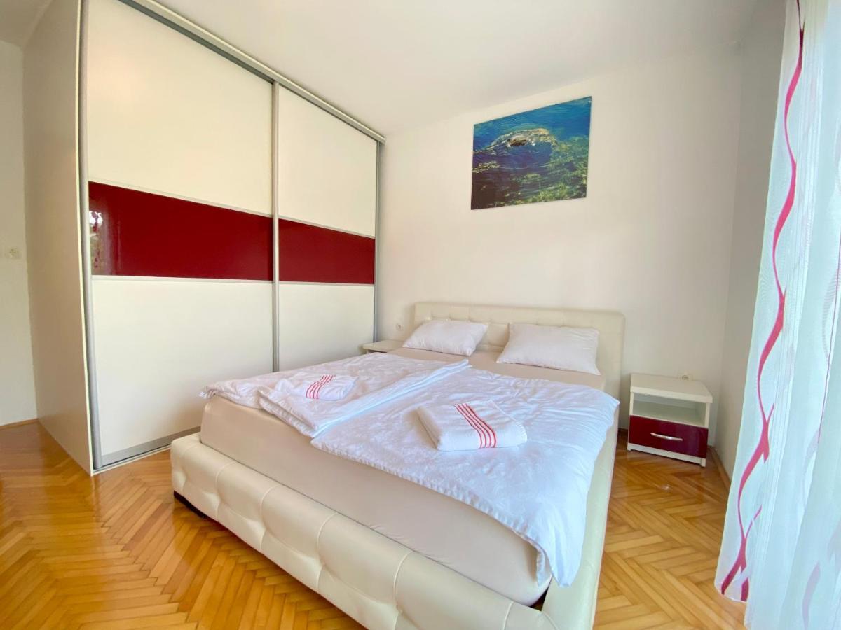 מוסטר Guest House Ivano מראה חיצוני תמונה